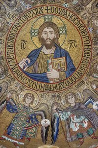 Kopule transeptu: mozaika "Požehnání Krista Pantokratora mezi anděly a archanděly", XII. století, Palatinská kaple, Královský palác nebo Palazzo dei Normanni (Palác Normanů), Palermo, Sicílie, Itálie (foto)